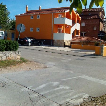 Apartments Batarilo Biograd Na Moru Dış mekan fotoğraf