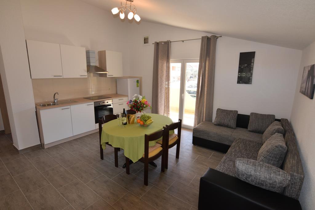 Apartments Batarilo Biograd Na Moru Dış mekan fotoğraf